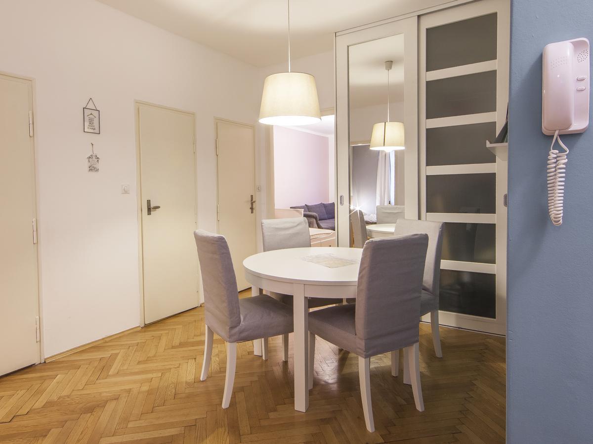 Modern Central Apartment Dlouha Prága Kültér fotó