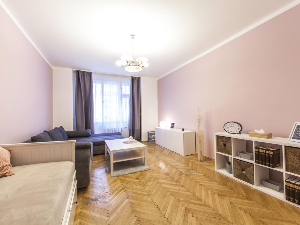 Modern Central Apartment Dlouha Prága Kültér fotó